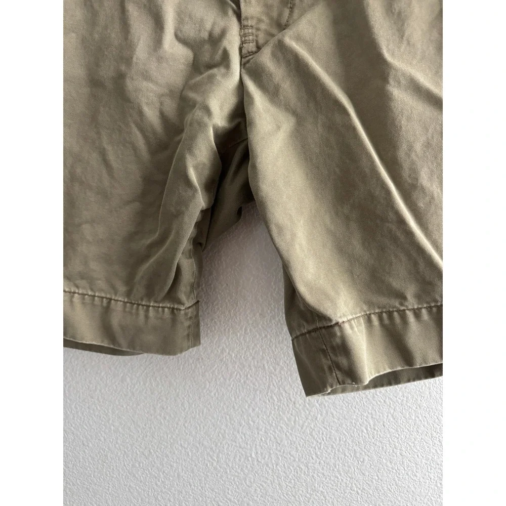 Vintage Polo Ralph Lauren Green Chino Shorts Size 36 *Flaw*